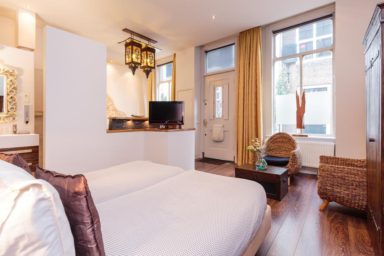 B&B In Negentienvijf Amersfoort Bagian luar foto